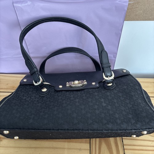DKNY 🌟Black 🌟Shoulder Bag 🌟Used Condition 🌟 - Picture 7 of 22