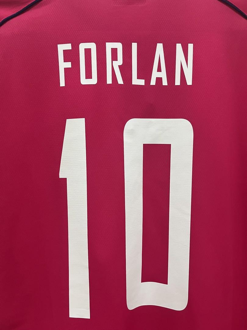 Cerezo Osaka Forlan 10 Tシャツ s-l400.jpg