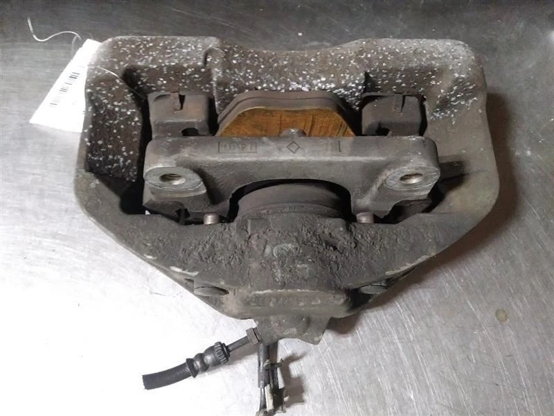 Driver Caliper Front Without Sport Package Fits 12-19 BMW 640i 265369 - Image 2 of 4