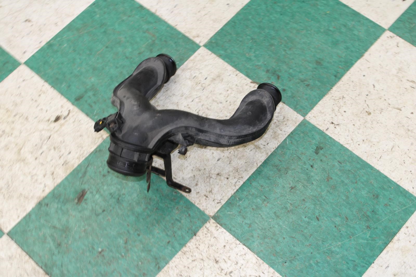 14-17 Ghibli 3.0L Motor Engine Air Intake Tube Resonator Pipe OEM Factory OE WTY