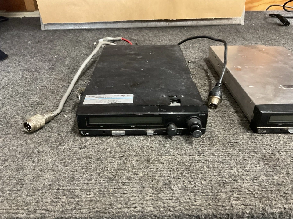 Lot 2 Icom IC-A200 Radio VHF Transceiver - Image 2 of 4