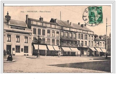 59.MAUBEUGE.PLACE D'ARMES.