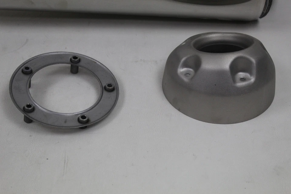 BMW R9T R Nine T 17-20 OEM Takeoff Exhaust Can Muffler Pipe 8561644 NICE! - Image 3 of 4