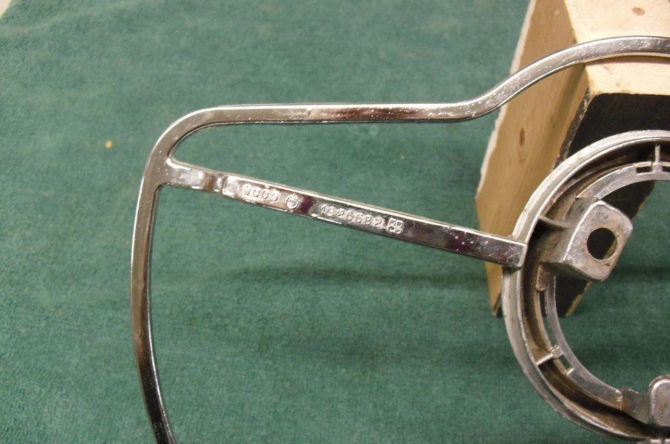 二手 1951 - 1954 年克莱斯勒和帝国号戒指 1326682 — 第 3/4 张图片