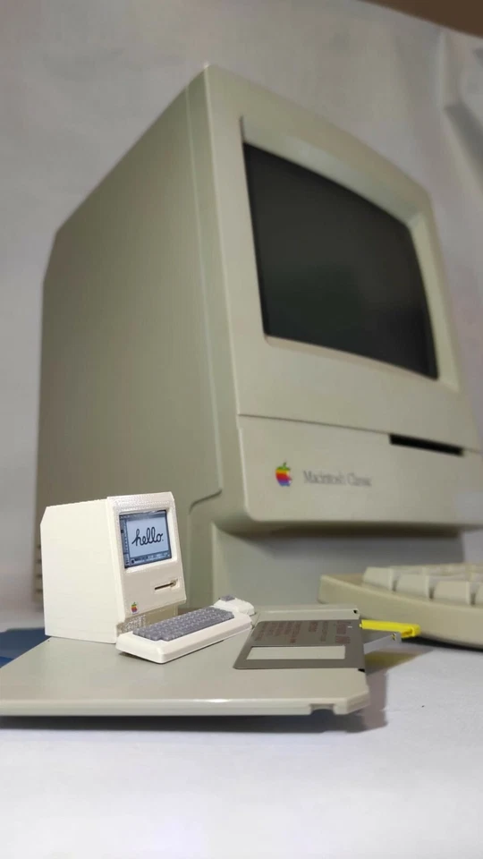 1:10 scale Apple Macintosh Retro Computer  miniature SE Plus Classic gadget Mac - Immagine 3 di 4