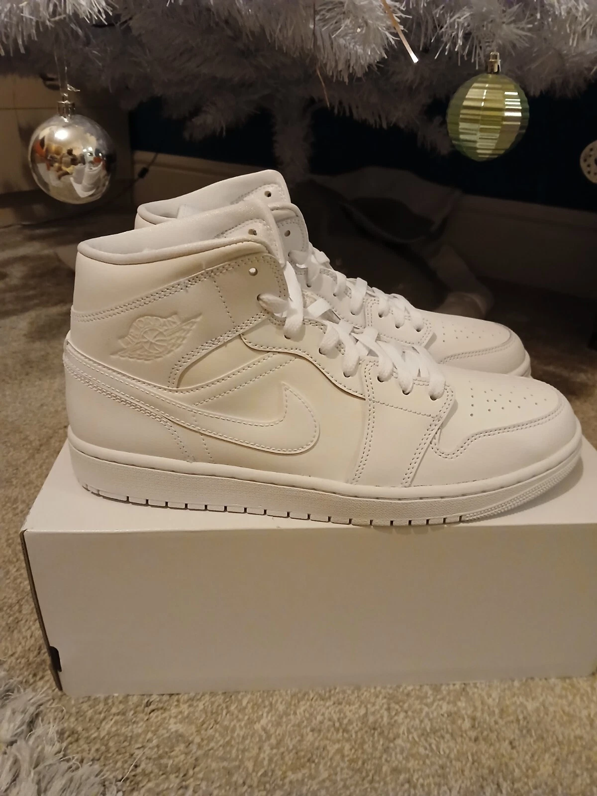 Nike Air Jordan 1 Mid scarpe da ginnastica taglia UK 8 5 43 DV0991 111 "Triple White" unisex