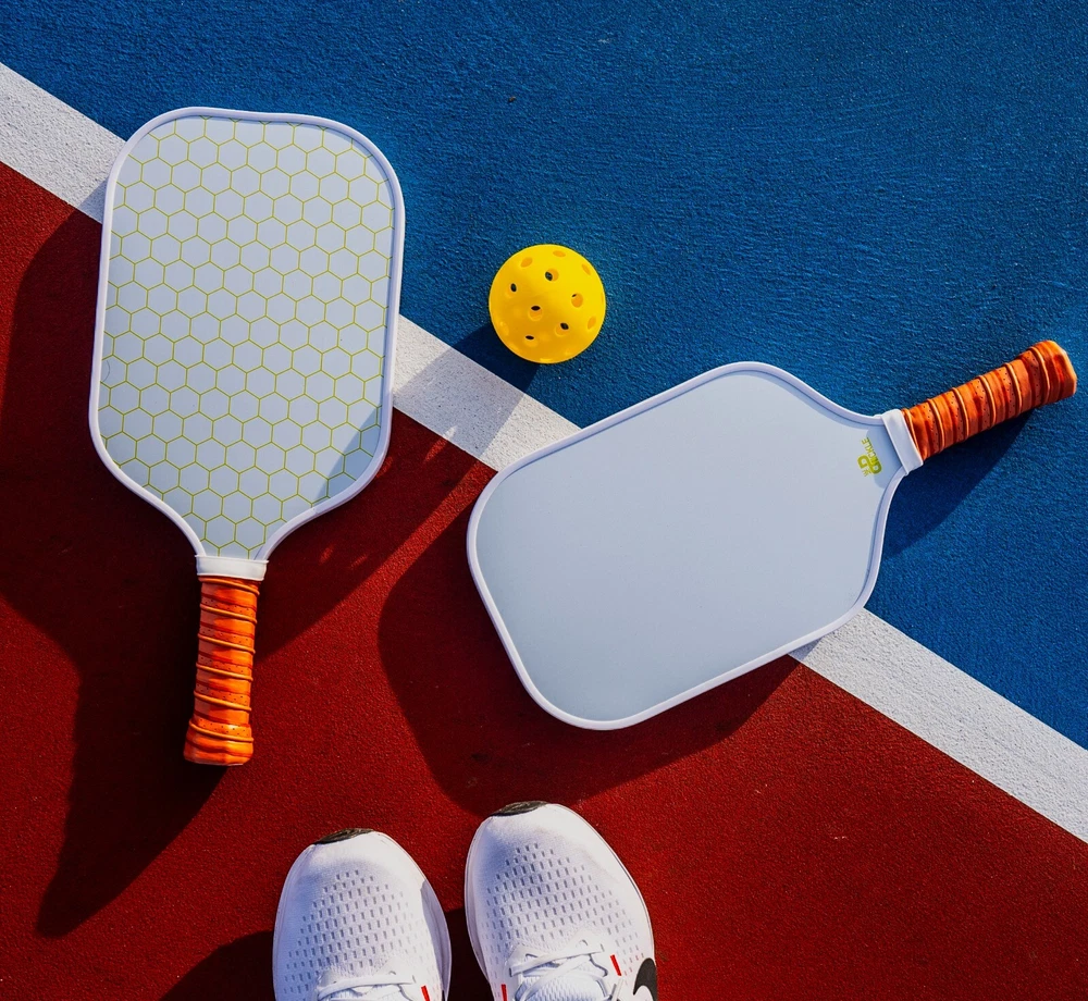 Pickleball Paddle Set – 2 Carbon Fiber 16mm Paddles + Balls + Carry Bag Pickleball Paddle Set – 2 Carbon Fiber 16mm Paddles + Balls + Carry Bag