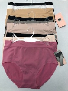 Confezione da 3 slip a pois in cotone ed elastam ragazza variante 1 Confezione da 3 slip a pois in cotone ed elastam ragazza variante 1