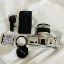 PENTAX Q10 5-15mm 02 standard mirrorless camera
