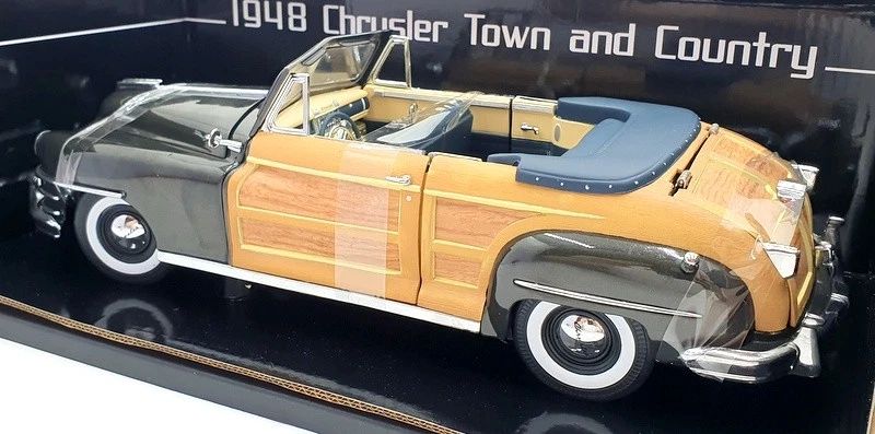 Sun Star 1/18 Scale Diecast 6141 - 1948 Chrysler Town & Country - Gunmetal Grey - Image 2 of 4
