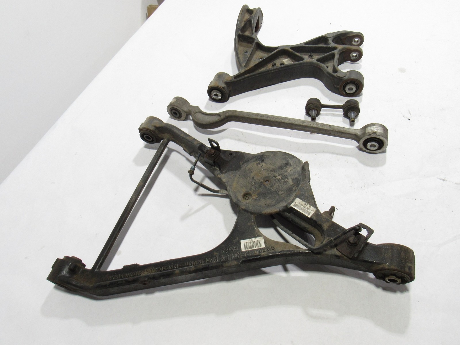 10-20 Bentley Mulsanne 2012 Rear Right Passenger Upper Lower Control Arm Set Y2