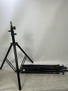 ARRI Trépied Éclairage 3 Sections Hauteur 70-240m Lot De 3 050KA