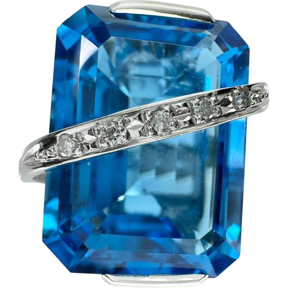 US 5.5 Topacio Azul 25.18ct Diamante 0.08ct Anillo K18WG Oro Blanco 11.7g... - Imagen 3 de 4