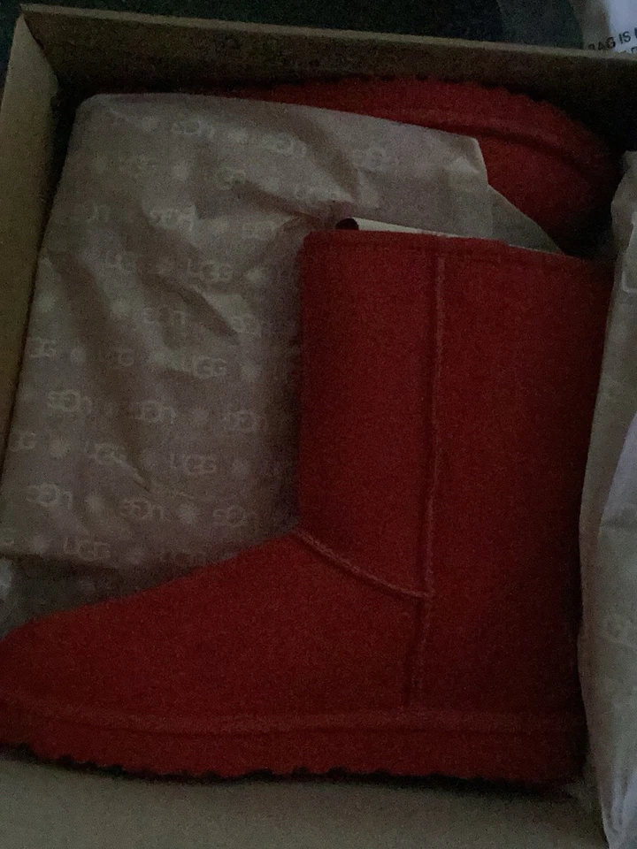 Pantalón corto clásico UGG para mujer II mini talla 8 Foto 2 de 4