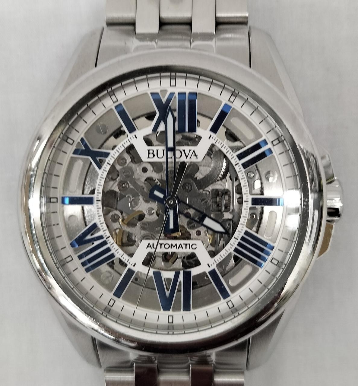 Automatic Wristwatch Model 96A187 BULOVA image 5