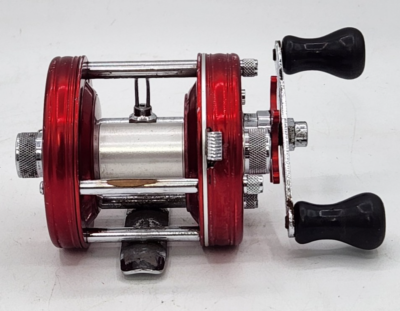 Vintage Abu Garcia Ambassadeur 5000 3 Screw High-Speed Casting