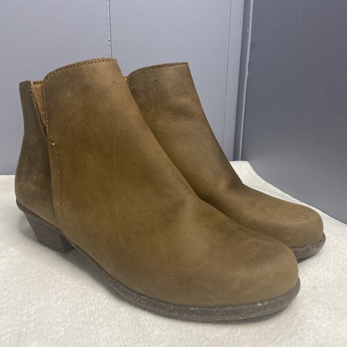 Clarks Unstructured Taupe Leather 