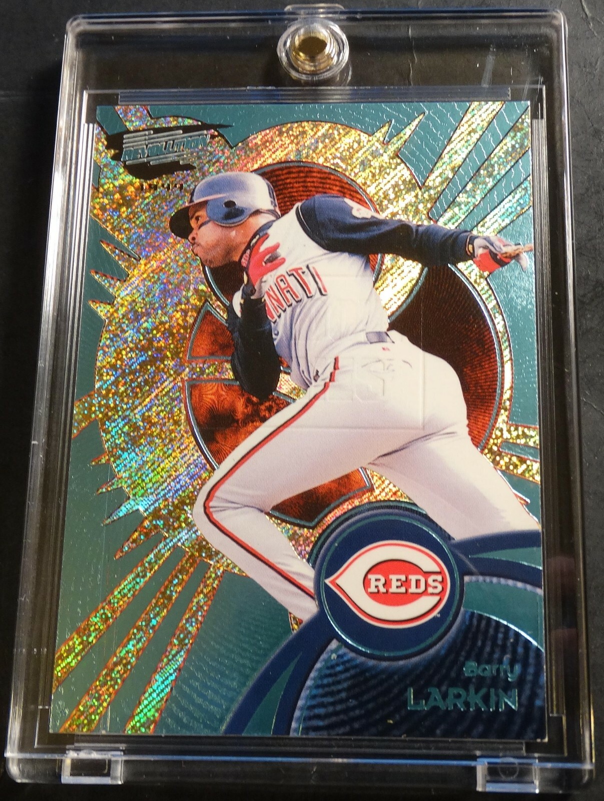 BARRY LARKIN 1999 PACIFIC REVOLUTION SHADOW SERIES FOIL #39 REDS 64/99 