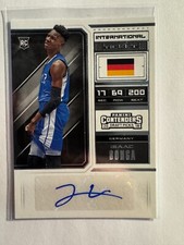 K275,281  -  2018-19 Panini Contenders Draft Picks #130 Isaac Bonga Auto RC