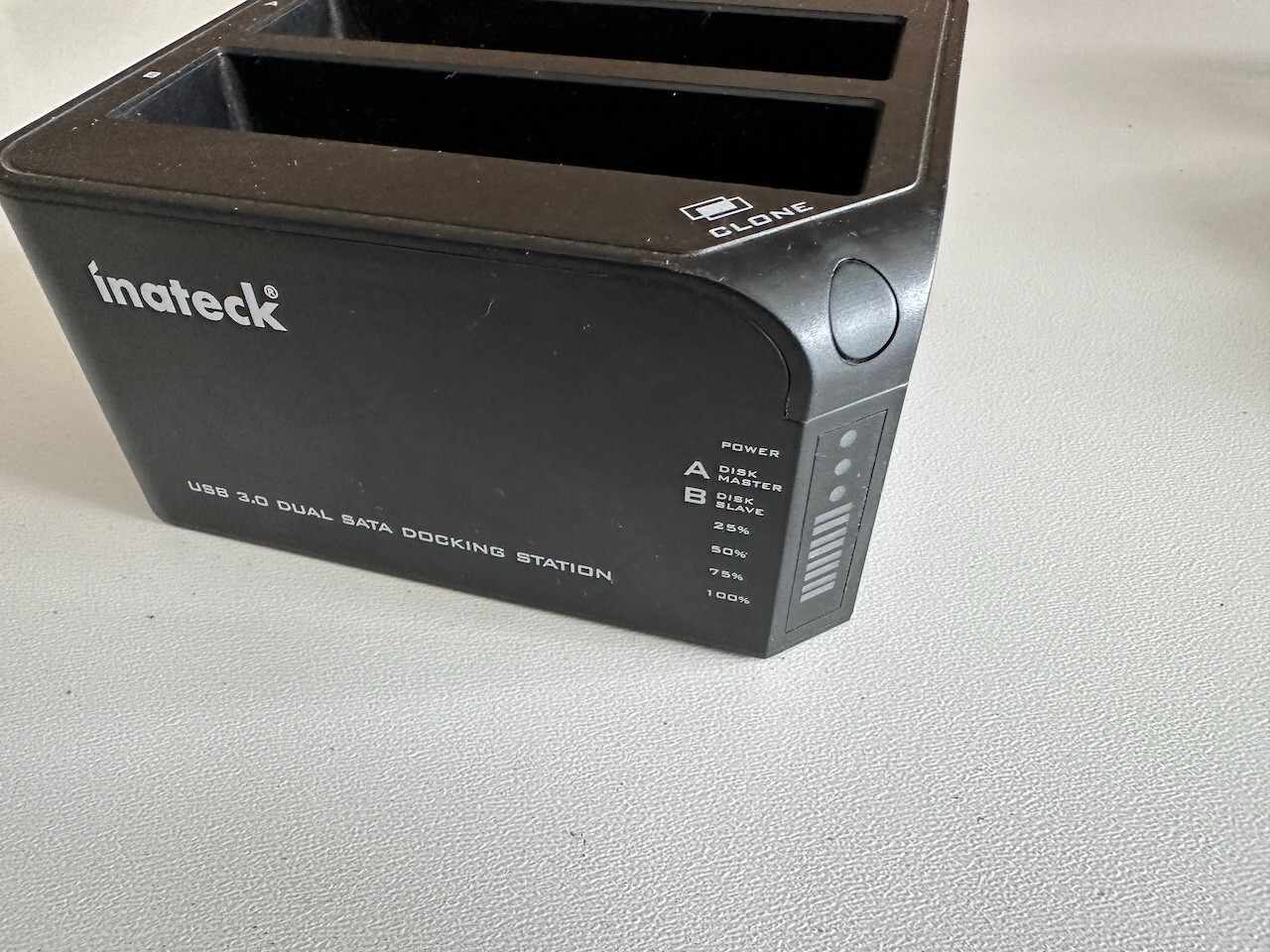 Inateck Usb 3.0 Zu Sata Iii Dualschacht Festplatten Dockingstation INATECK Dual Festplatten Dockingstation USB 3.0 für 2.5 u. 3.5 SATA HDD