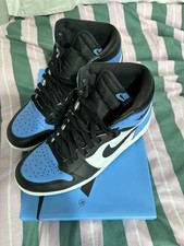 Autentiche Nike Air Jordan 1 Retro High OG UNC Toe University Blu UK9 US10