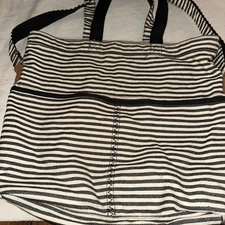Thirty One Bag Retro Metro Crossbody Tote Black White Stripes Carry All Pockets