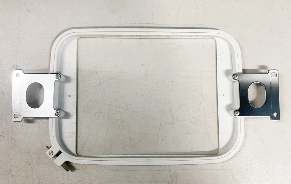 Janome MB Embroidery Hoop 240 mm x 200 mm - MB Hoop - Image 2 of 3