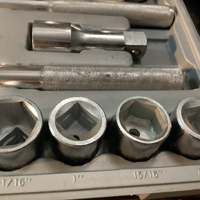 PITTSBURGH 3/4 in. Drive 7/8-2” Jumbo Socket Set, 20 Piece - Made