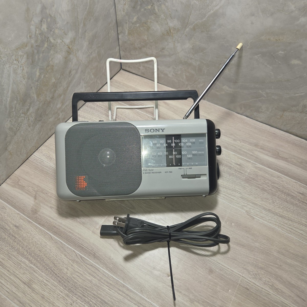 SONY ICF-760 FM/AM 2 Band Receiver Radio Made In Malaysia With