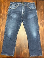 Jos A Bank Reserve Relaxed Fit Denim Blue Jeans Men’s Size 34 (inseam is 27.5)
