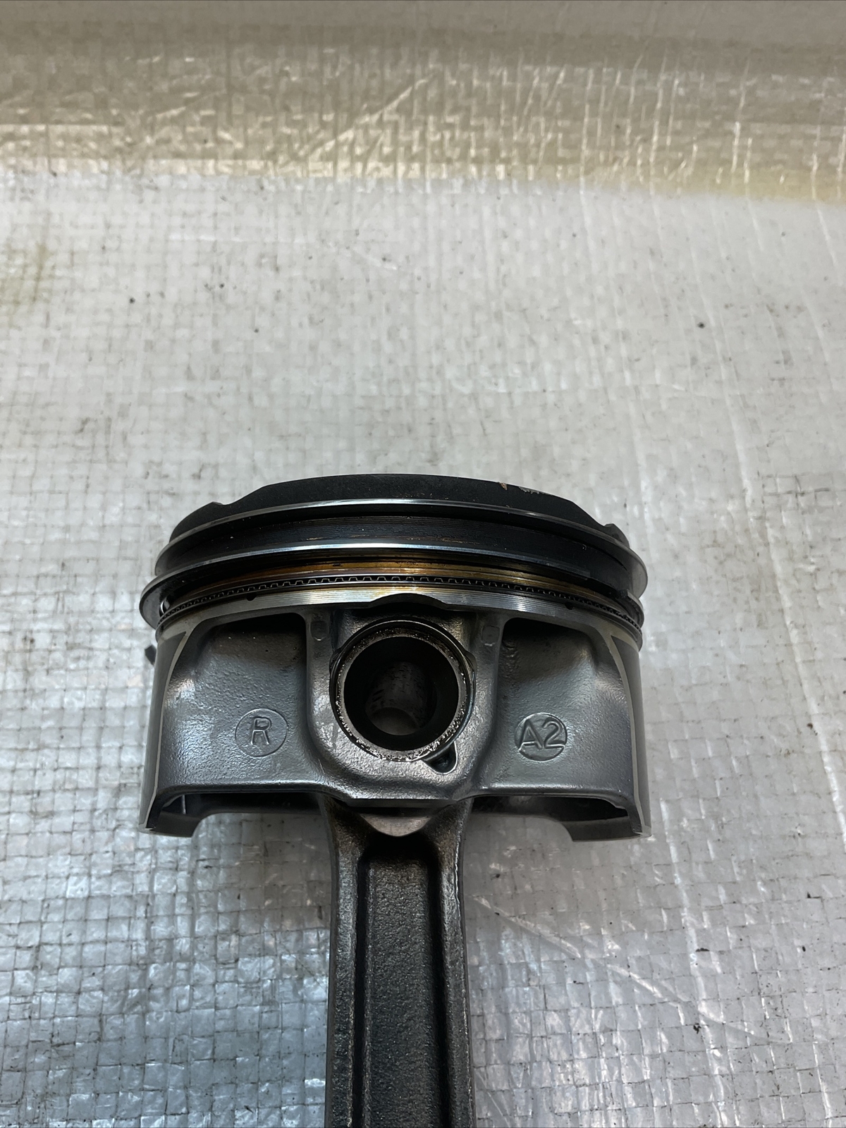 Maserati Ghibli 2014-2021 Piston