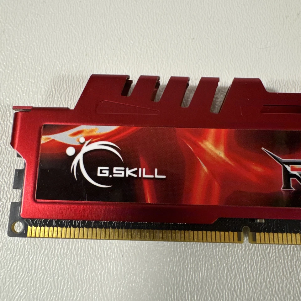 G. SKILL 4 GB DIMM 2666 MHz DDR3 Memory (F3-12800CL9S-4GBXL) - Image 3 of 4