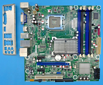 INTEL DG43GT E62768-300 Desktop Board DDR2-mATX-Sockel 775 -mit I/O Shield#M3061