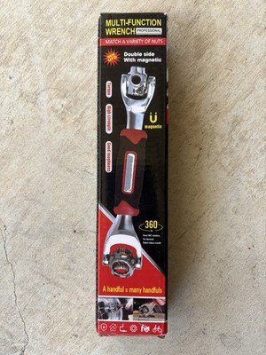 multi-function universal socket wrench tool