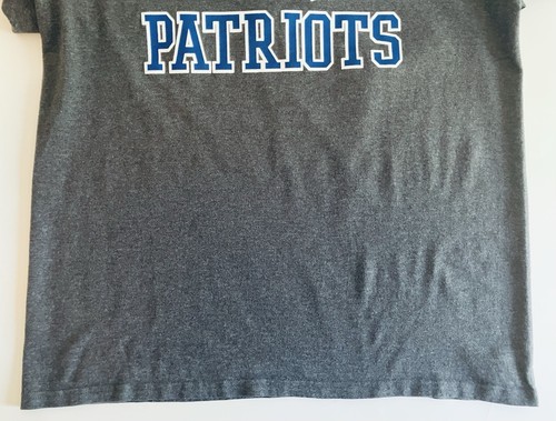 New England Patriots Football NFL Majestic Men's Large Grey Tee T Shirt New - Afbeelding 6 van 8