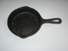 Vintage Wagner Ware Sidney -0- Żeliwna patelnia Mała nr 3 Patelnia 1053 B