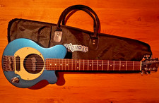 Pignose Portable Electric Guitar with Built-In Amp, Metallic Blue, PGG-200-MBLD