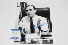 NEW YORK MAYOR RUDY GIULIANI SIGNED 11x14 PHOTO BECKETT COA DONALD TRUMP LAWYER