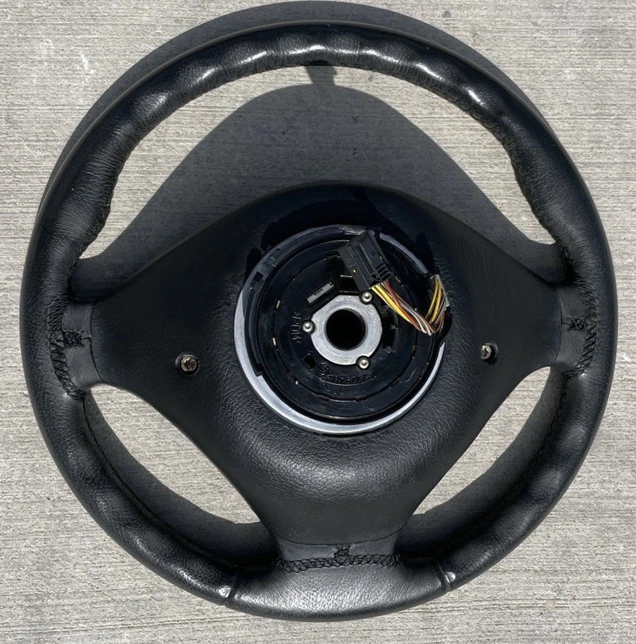 Volante de couro 00 2000 BMW Z3 M SPORT 3 RAIOS E36 ROADSTER FABRICANTE DE EQUIPAMENTO ORIGINAL - Imagem 2 de 2