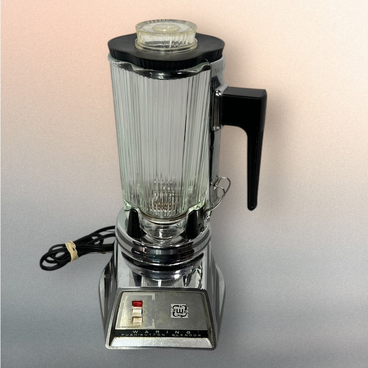 Vintage Waring Blender Deluxe Model 1046 2-Speed W/ Removable