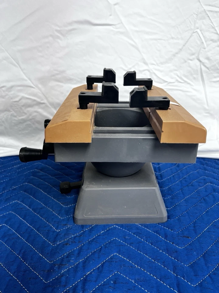 Black & Decker Workmate 8" Benchtop Work Center and Vise Hobbycrafter - Image 4 of 4