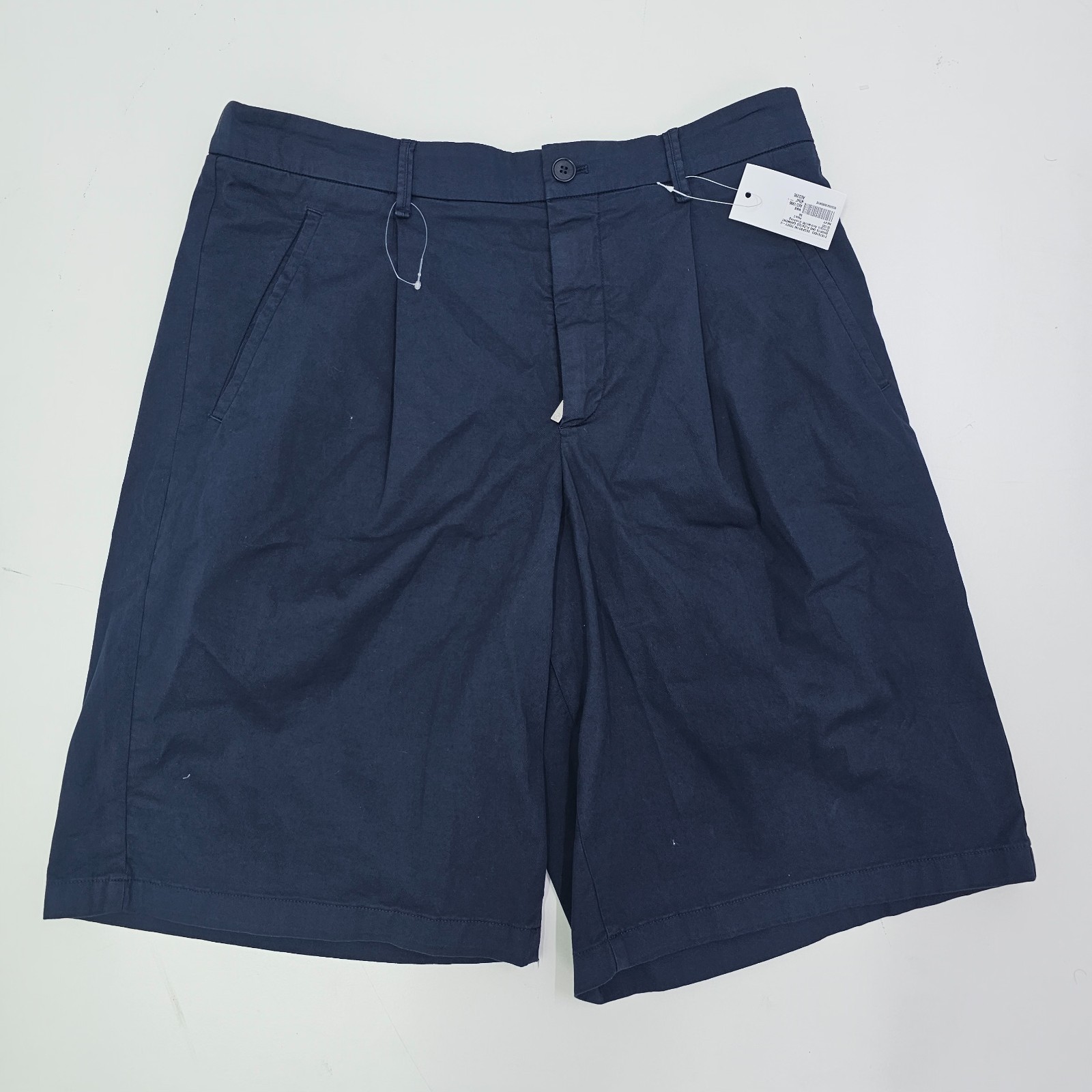 Giorgio Armani One Pleated Shorts Navy Blue Size 50 Bnwt
