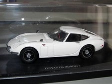 ■Immediate purchase Kyosho Museum Collection 1/43 [Toyota 2000GT (White) 03031W