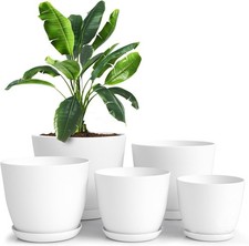 Set of 5 Plastic Plant Pots, Flower Pots with Drainage Holes and Saucers 5 Sizes