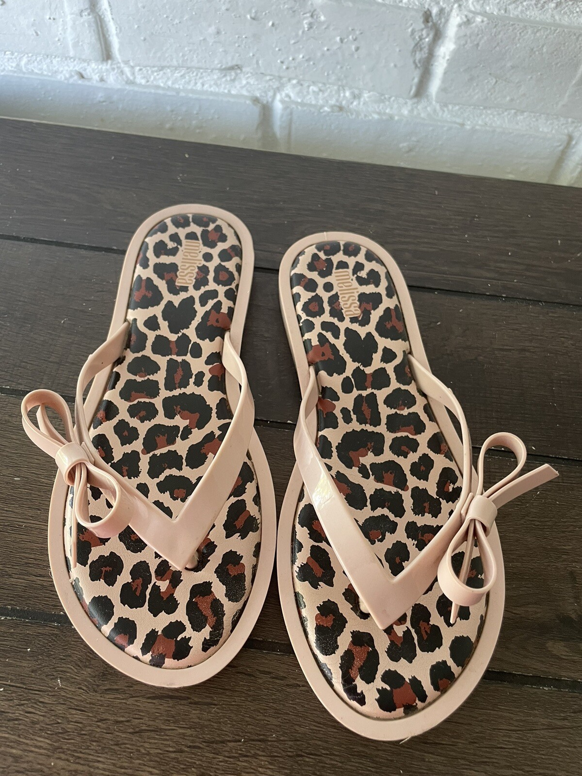 Picture 1 of 10