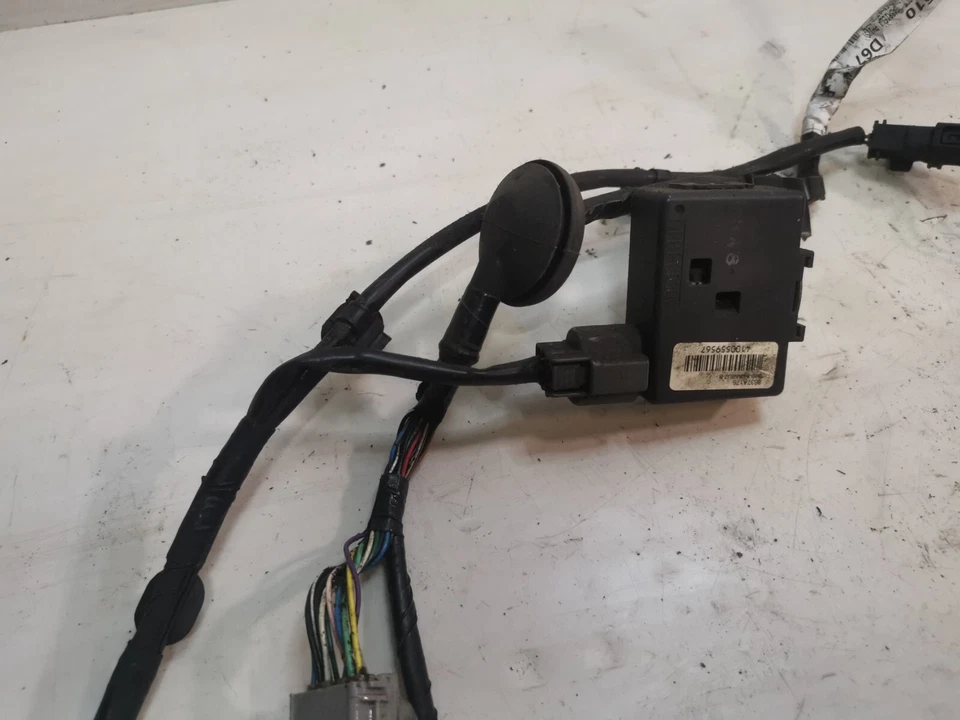 PARAGOLPES TRASERO MITSUBISHI OUTLANDER BUEN ESTADO ENVÍO GRATUITO 2013-2018 Foto 3 de 4