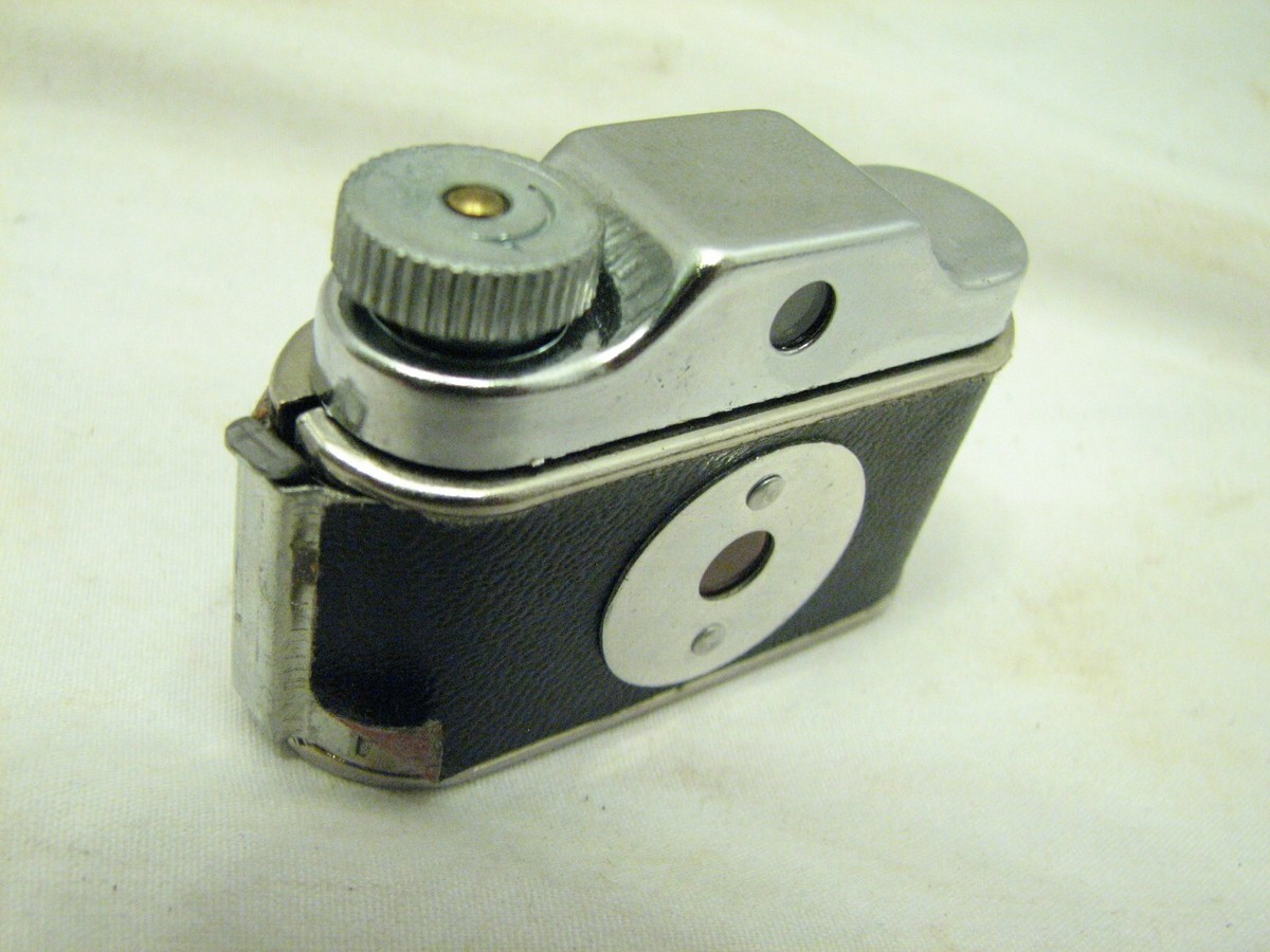 Vintage Crystar Mini Spy Camera Made in Japan w/Yellow