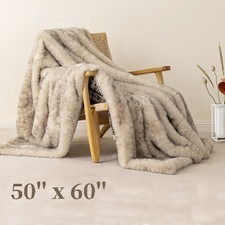 50x60'' Throw Blanket Faux Fur Super Soft Fluffy Cozy Fox Blanket Reversible