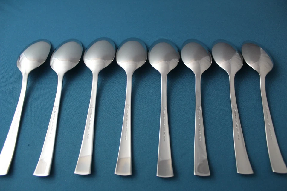 8 Oval Soup Spoons Zwilling J. A. Henckels BELLASERA Glossy 18/10 NEW 7 1/4" - Image 4 of 4