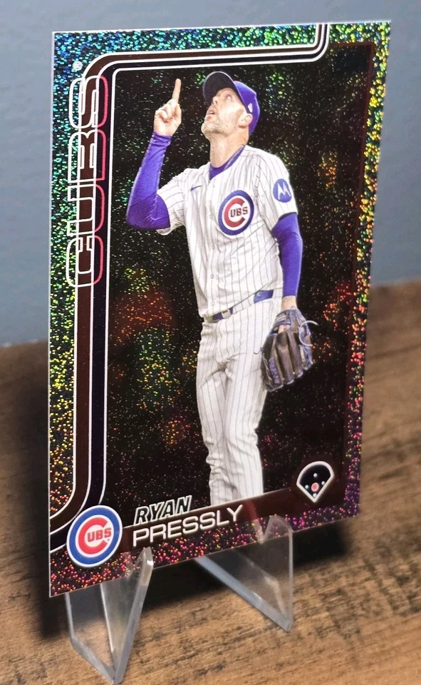 2025 Topps Update Series #US46 Ryan Pressly Sandglitter Chicago Cubs - Image 3 of 4